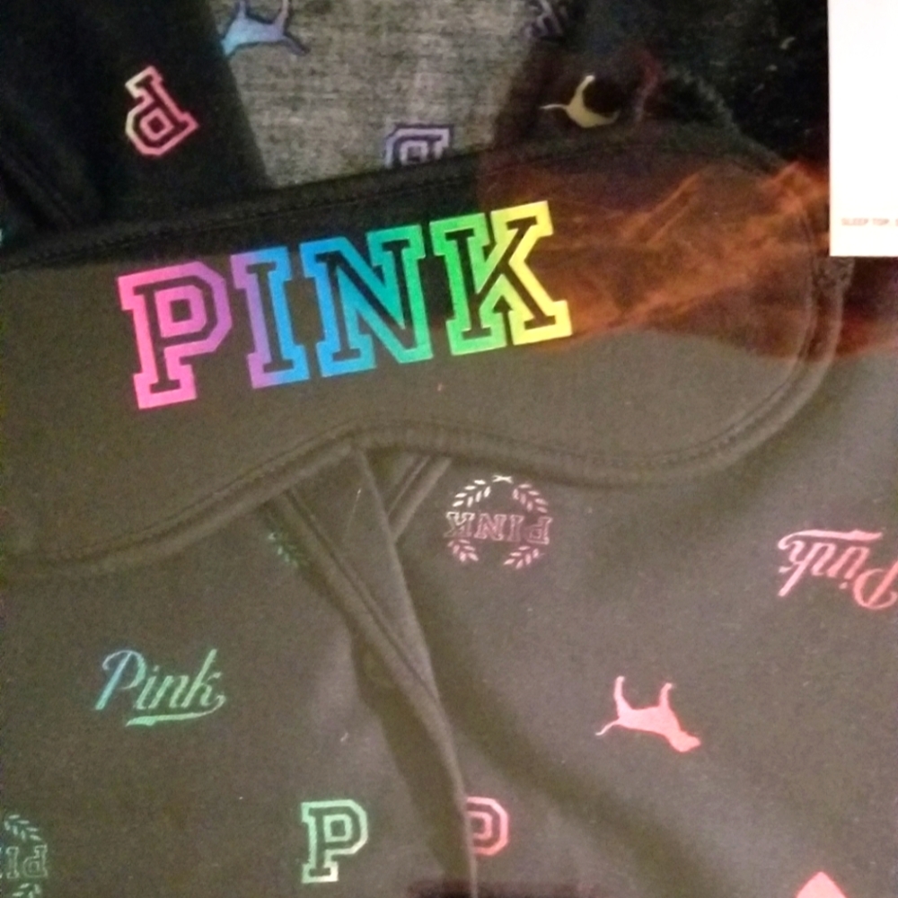Brand new black pijamas set in box (Pink brand)
